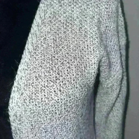 Olive & oak‎ tassel sweater - Picture 4 of 5